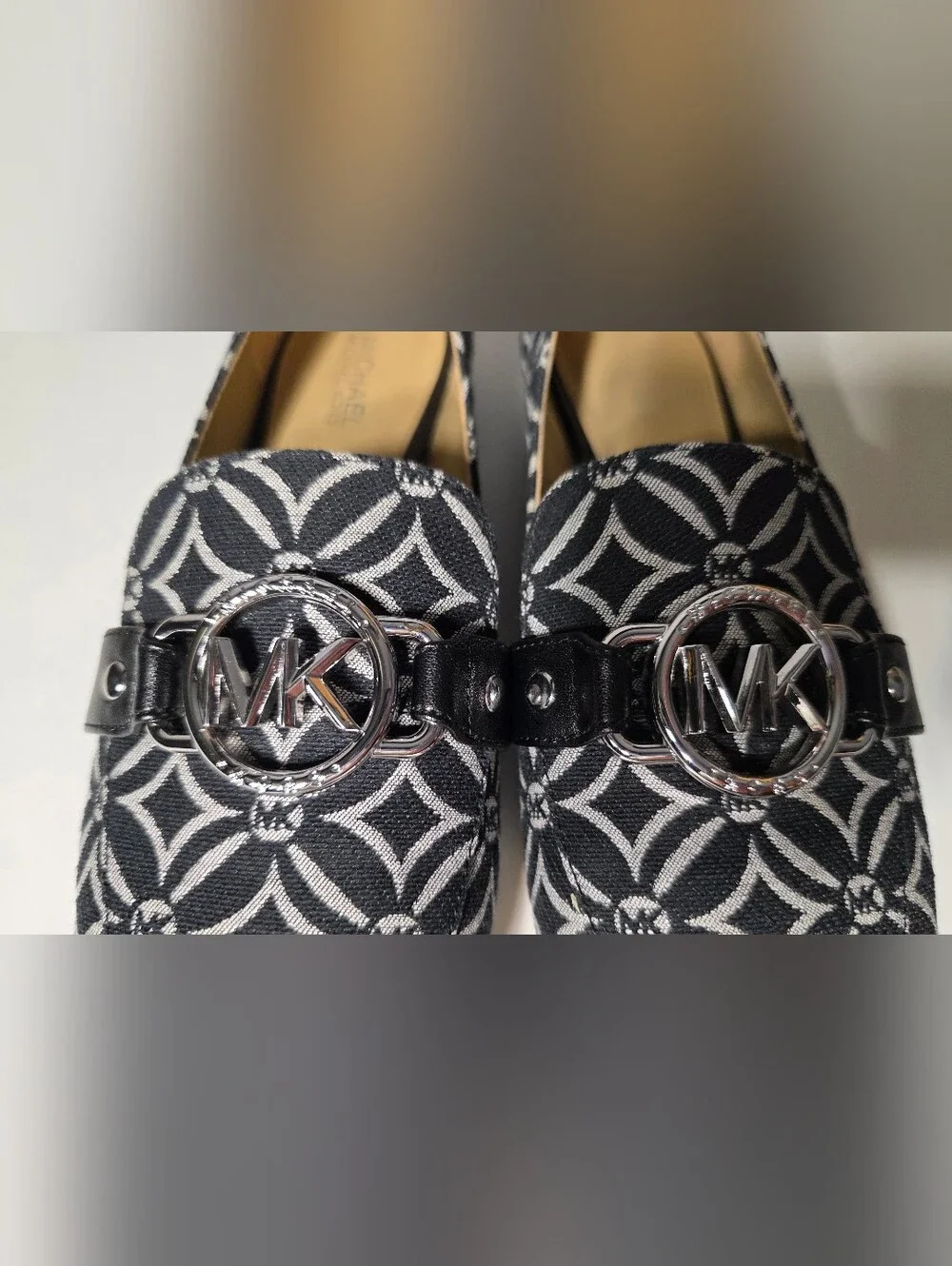 Michael Kors Rory Loafer Flats Size 6m